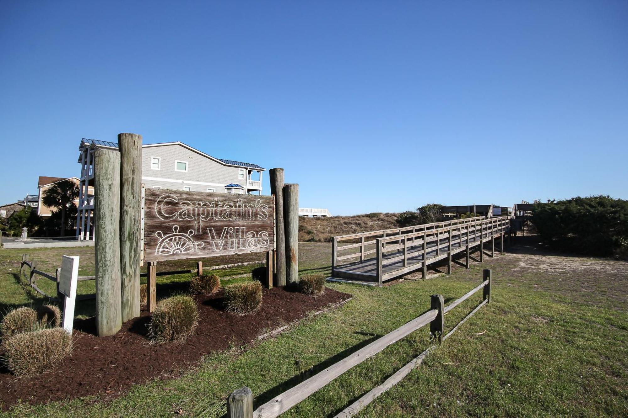 Captain'S Villa Holden Beach Rom bilde